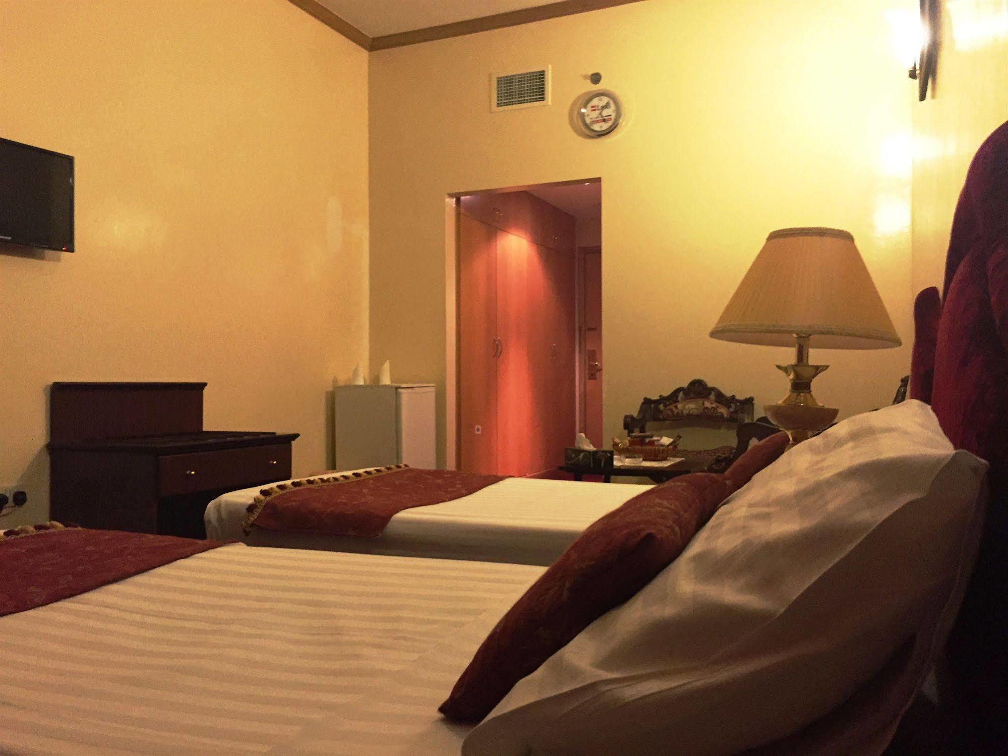 Kings Square Hotel Llc ドバイ エクステリア 写真